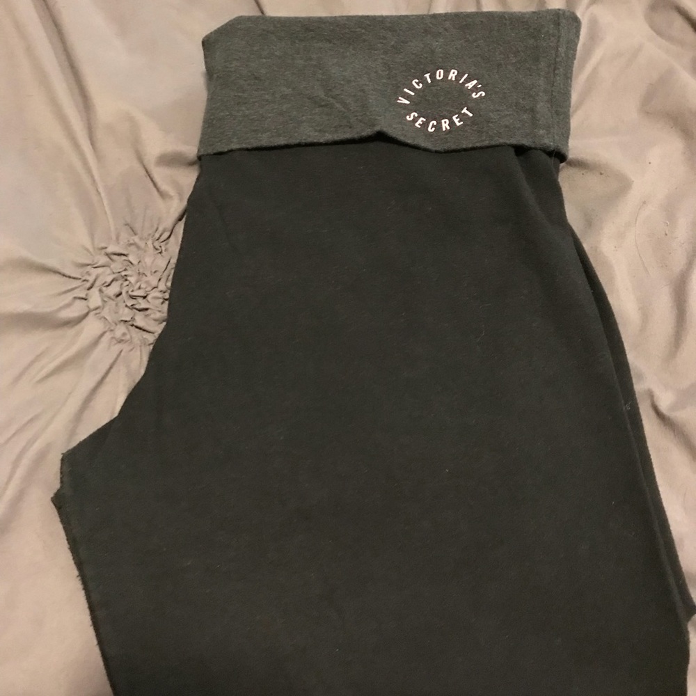 Victoria’s Secret XL leggings
